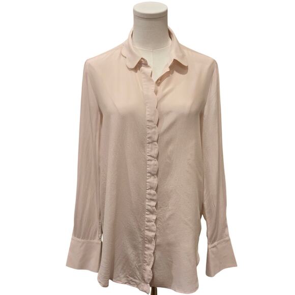 Banana Republic 100% Silk Blouse Pale Pink Scalloped Long Sleeve Womens Small - Picture 1 of 10